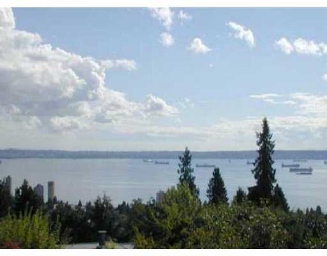 54680 at 1975 Russet Way, West Vancouver