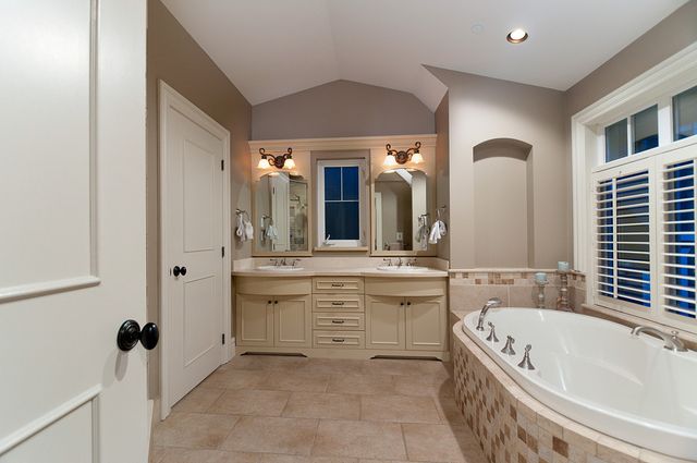 4256 at 2357 Orchard Lane