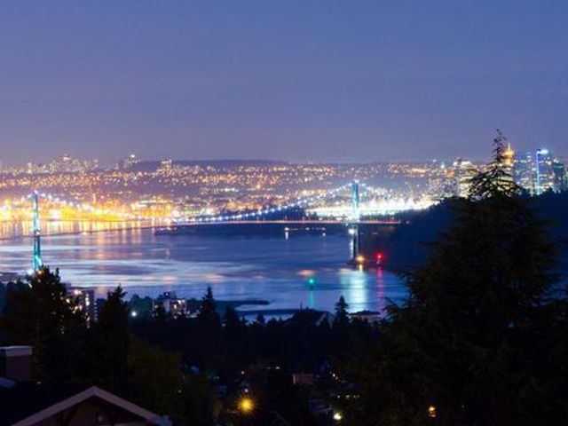 5902 at 2352 Orchard Lane, West Vancouver