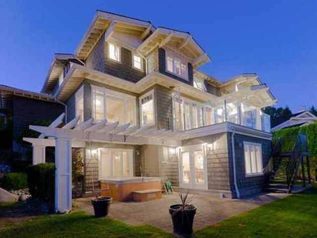 5911 at 2352 Orchard Lane, West Vancouver