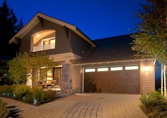 6935 at 2518 Marr Creek West, West Vancouver