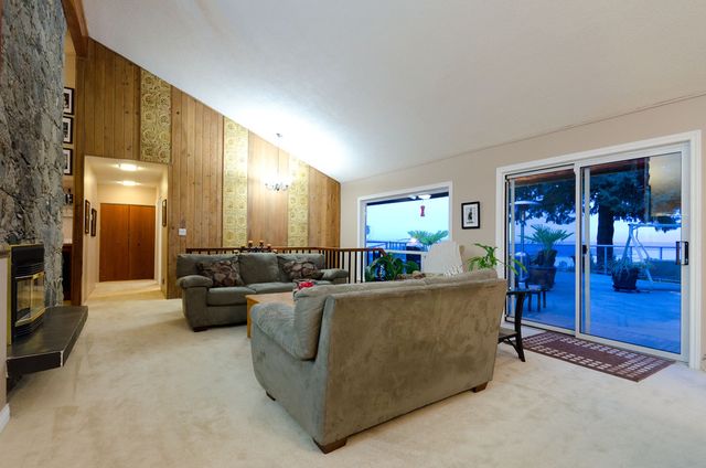 7312 at 2054 Russet Way, West Vancouver