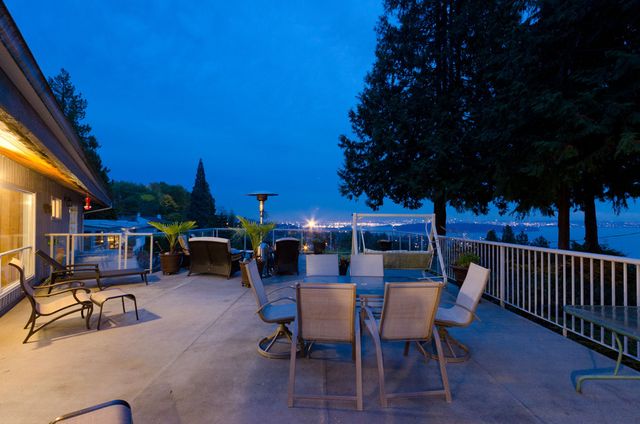 7315 at 2054 Russet Way, West Vancouver