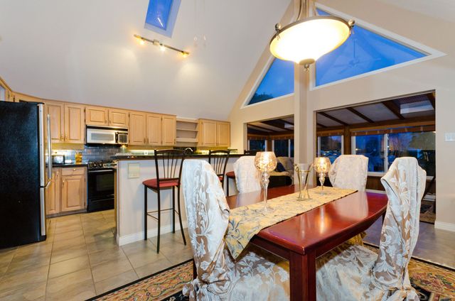 7564 at 6449 Douglas Street