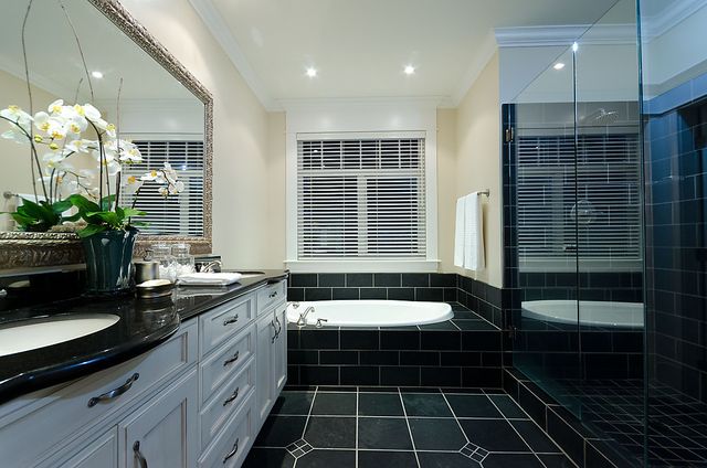 8637 at 149 Stevens Drive, West Vancouver