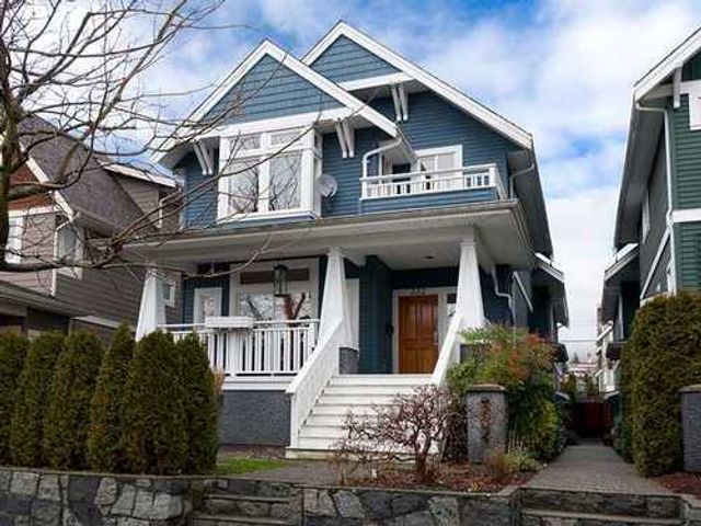 9098 at 232 - 10th Street East, North Vancouver