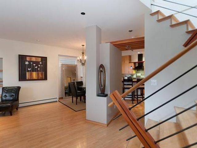 9104 at 232 - 10th Street East, North Vancouver