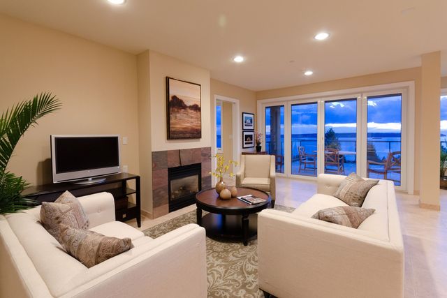 9205 at 2362 Orchard Lane, West Vancouver