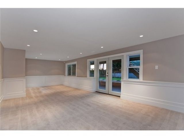 9559-1 at 4293 Canterburry Crescent, North Vancouver