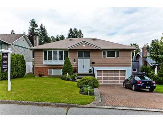 8395 at 3040 William Avenue, North Vancouver