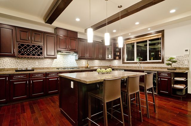 10368 at 3786 Emerald Drive, North Vancouver