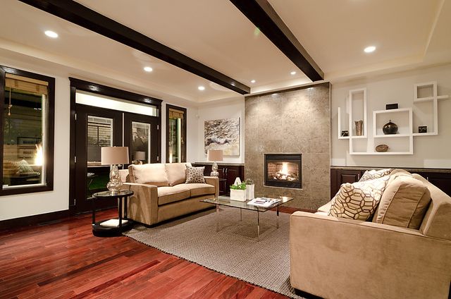 10400 at 3786 Emerald Drive, North Vancouver