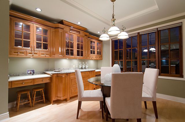 10891 at 5420 Vista Court West, West Vancouver