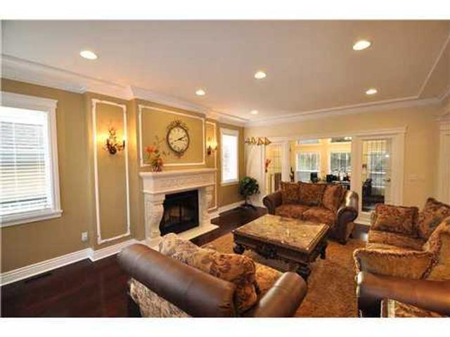 10681 at 866 Sinclair Street, West Vancouver