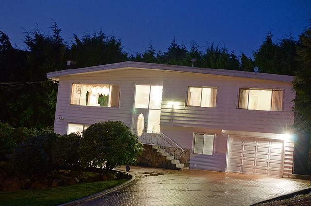 11180 at 81 Bonnymuir Drive, West Vancouver