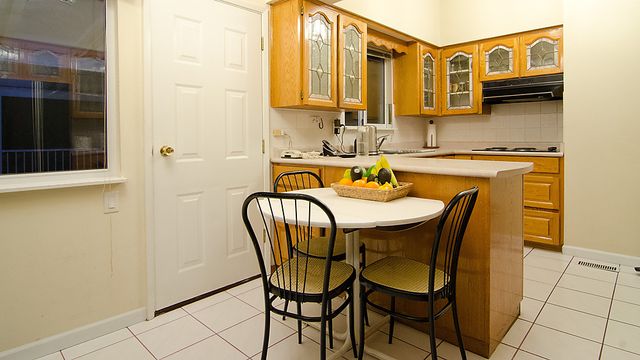 11216 at 81 Bonnymuir Drive, West Vancouver