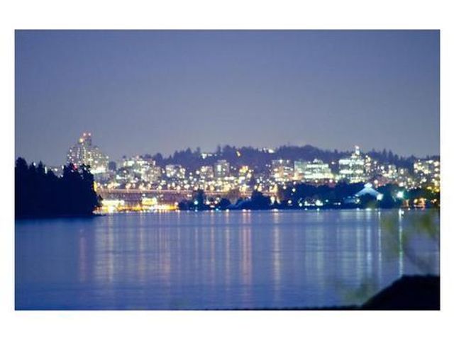 11891 at 2829 Bellevue Avenue, West Vancouver
