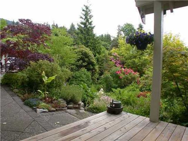 12634 at 3288 Travers Avenue, West Vancouver