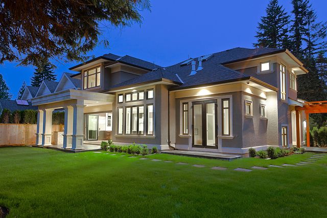 13055 at 1205 Burnage Road, North Vancouver