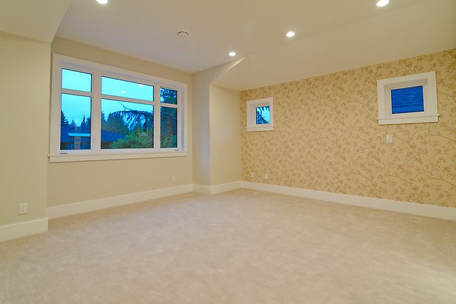 13067 at 1205 Burnage Road, North Vancouver