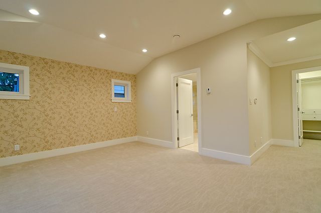 13071 at 1205 Burnage Road, North Vancouver