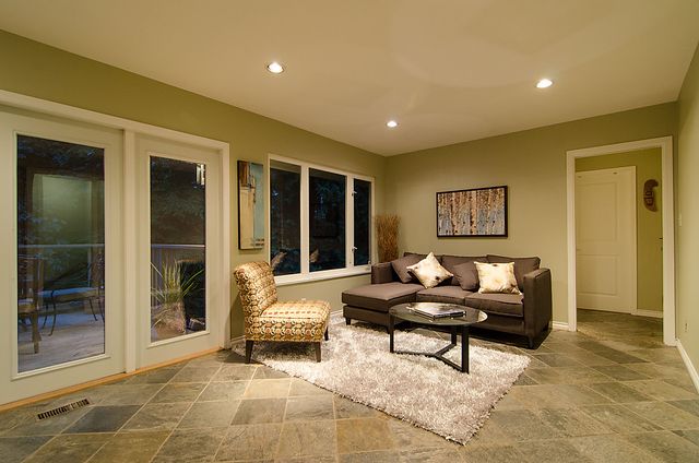 13274 at 1850 29th Street, West Vancouver