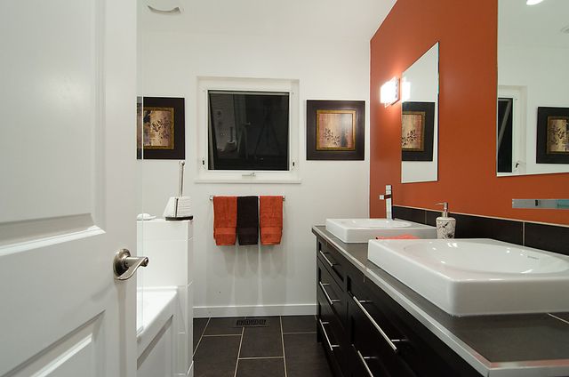 13314 at 1850 29th Street, West Vancouver