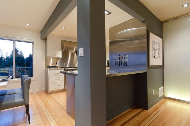 13606 at 1765 24th Street, West Vancouver