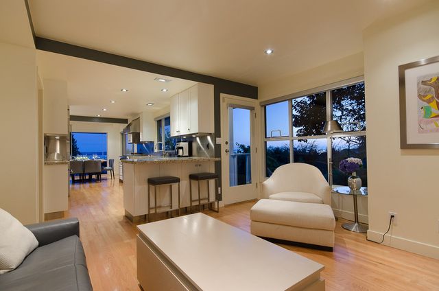 13624 at 1765 24th Street, West Vancouver