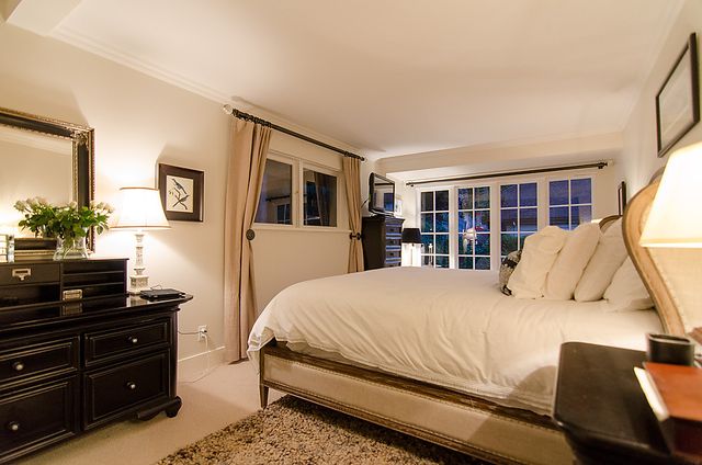 13859 at 4861 The Dale, West Vancouver