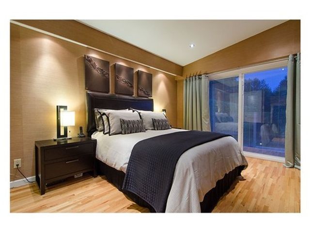 14606 at 1211 Greenbriar Way, North Vancouver