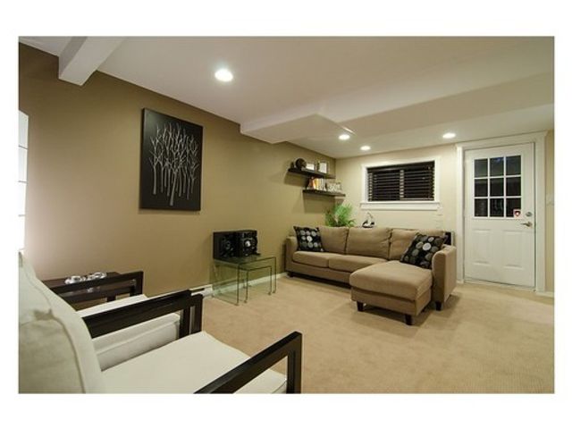 14609 at 1211 Greenbriar Way, North Vancouver