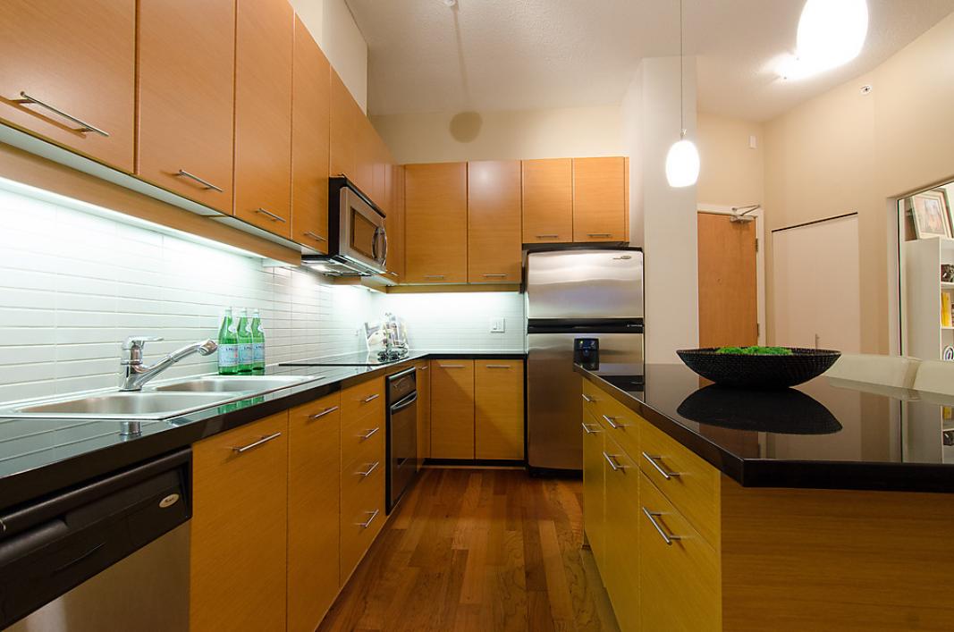 107 - 530 Ravenwoods Drive, North Vancouver photo number 2