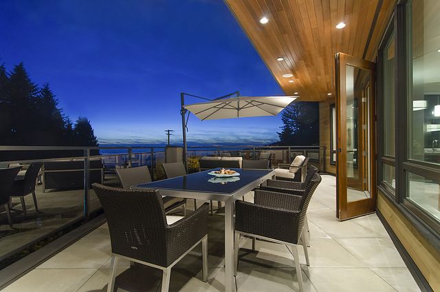 16883 at 4877 Skyline Drive, North Vancouver