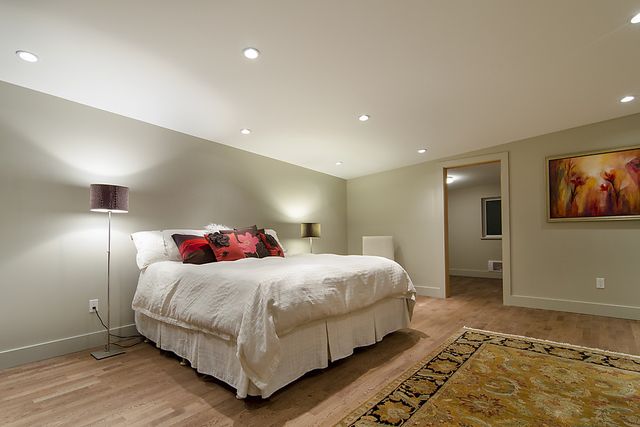 16937 at 4877 Skyline Drive, North Vancouver