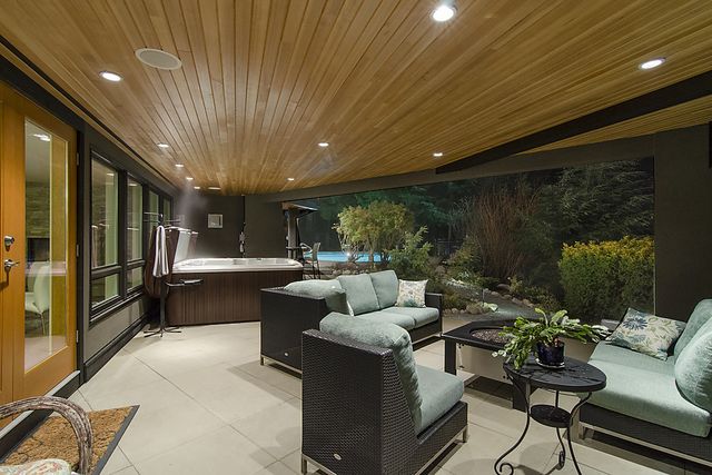 17001 at 4877 Skyline Drive, North Vancouver