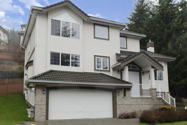 17893 at 1611 Plateau Crescent, Coquitlam