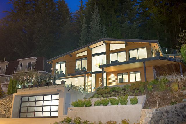 18704 at 5164 Madeira Court, North Vancouver