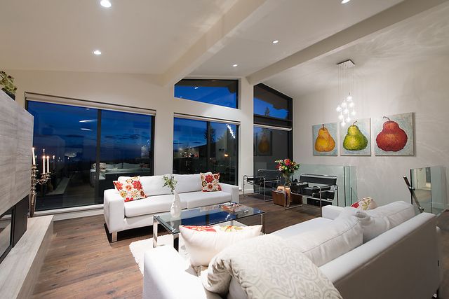 18720 at 5164 Madeira Court, North Vancouver