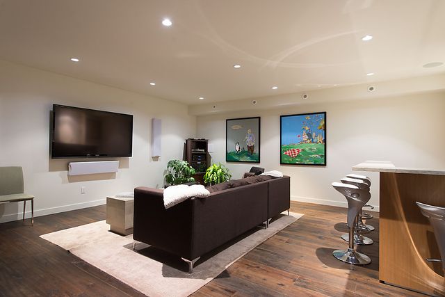 18768 at 5164 Madeira Court, North Vancouver