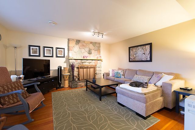 18986 at 109 Balmoral Road, North Vancouver