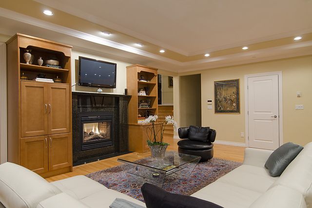 19210 at 2341 Orchard Lane, West Vancouver