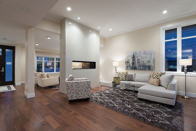 19478 at 677 Crystal Court, North Vancouver