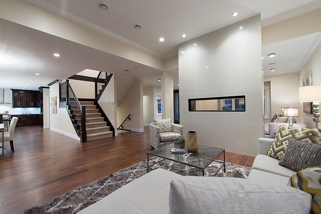 19490 at 677 Crystal Court, North Vancouver