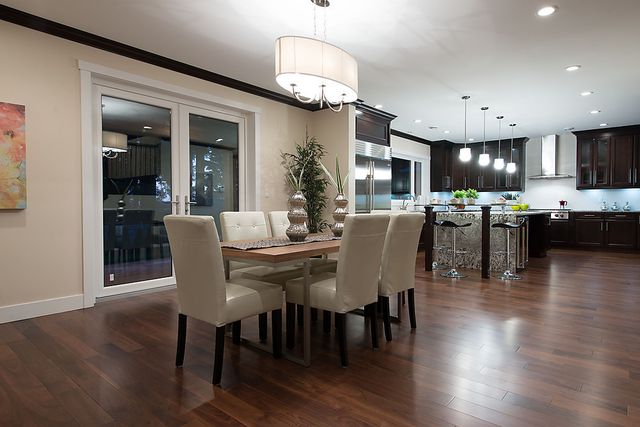 19498 at 677 Crystal Court, North Vancouver