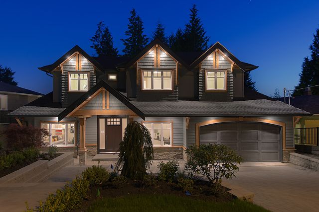 19680 at 677 Crystal Court, North Vancouver