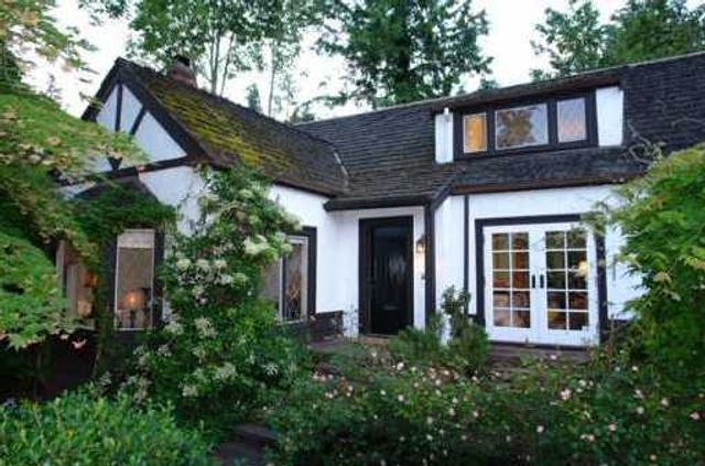 20129 at 2893 Bellevue Avenue, West Vancouver