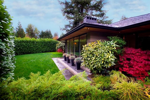 20554 at 3405 Aintree Drive, North Vancouver