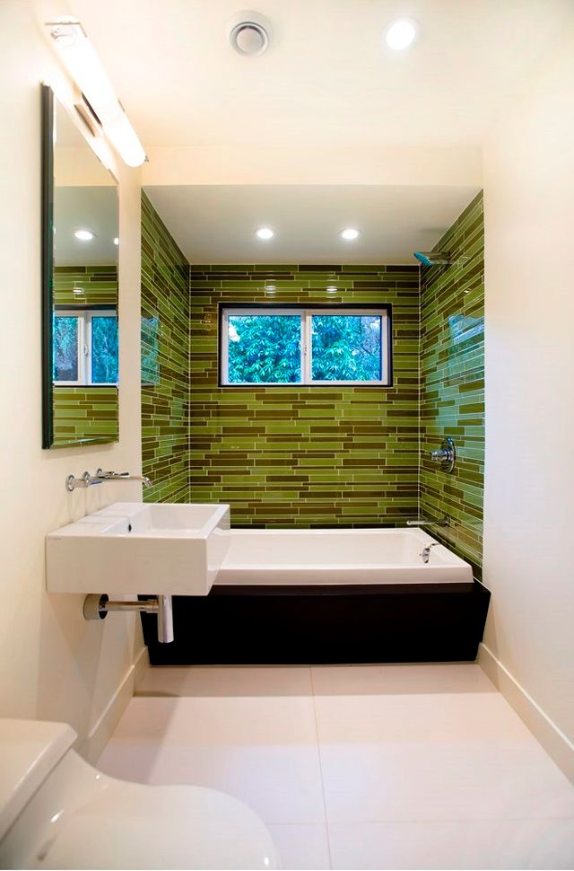 20562 at 3405 Aintree Drive, North Vancouver