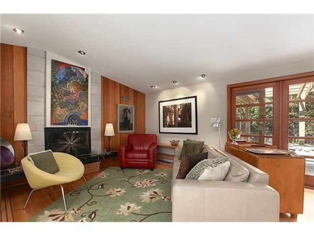 20696 at 4644 Mapleridge Drive, North Vancouver